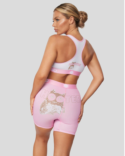 Hooters - Breast Cancer Awareness